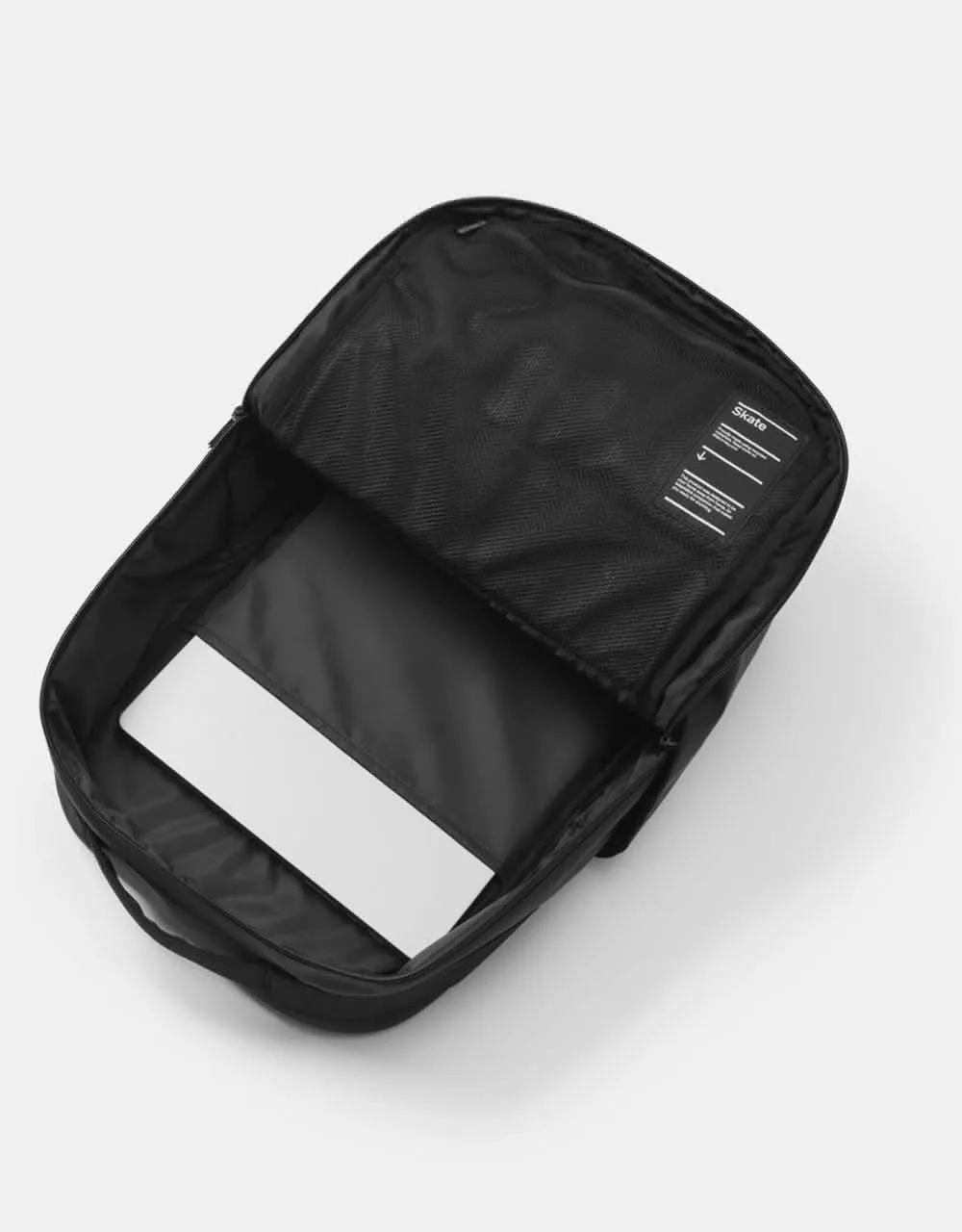 Db Skateboarding 20L Daypack - Black Out