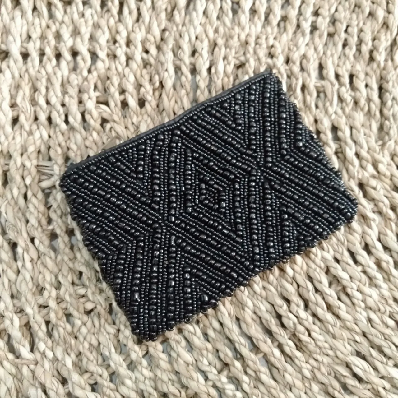 Diamond Motif Woven Beaded Clutches With Strap