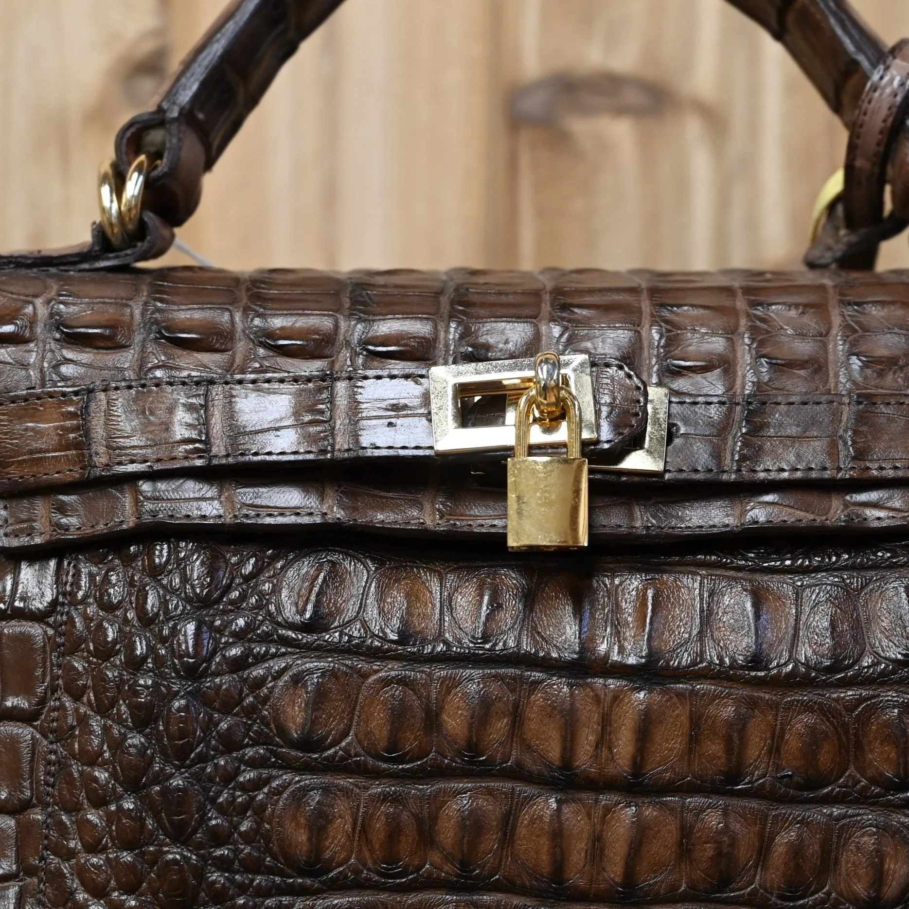 Medium Purse- Alligator